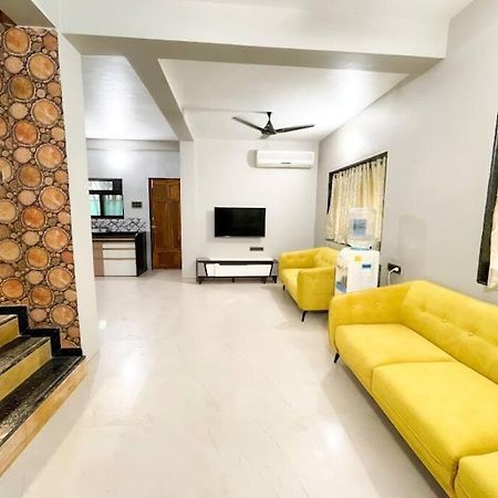 Corner House, Lonavla By Meheru-4 Bhk Villa With Pool Extérieur photo